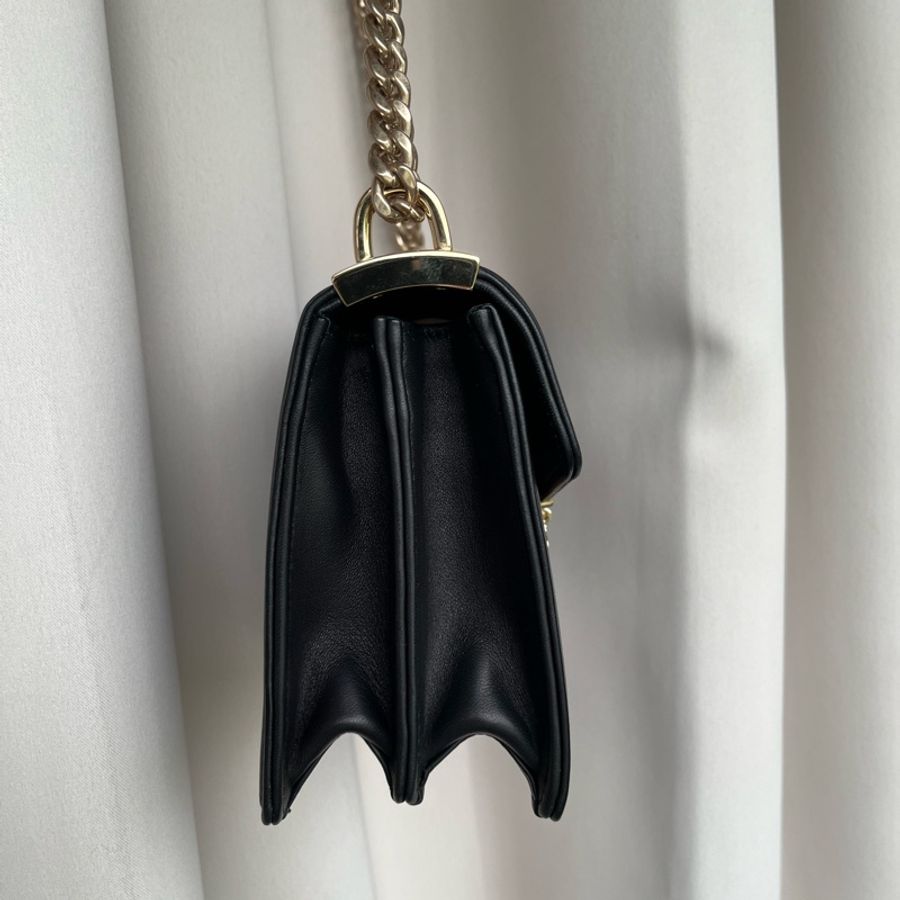 《雙11骨折價》（全新品、配件🈵）Miu Miu Confidential 刺繡麻布掛肩帶 RFID晶片款 斜背包 單肩包 腋下包-7
