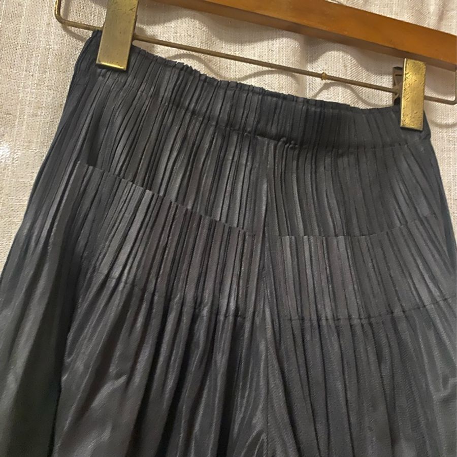 pleats please三宅一生經典款長褲-1