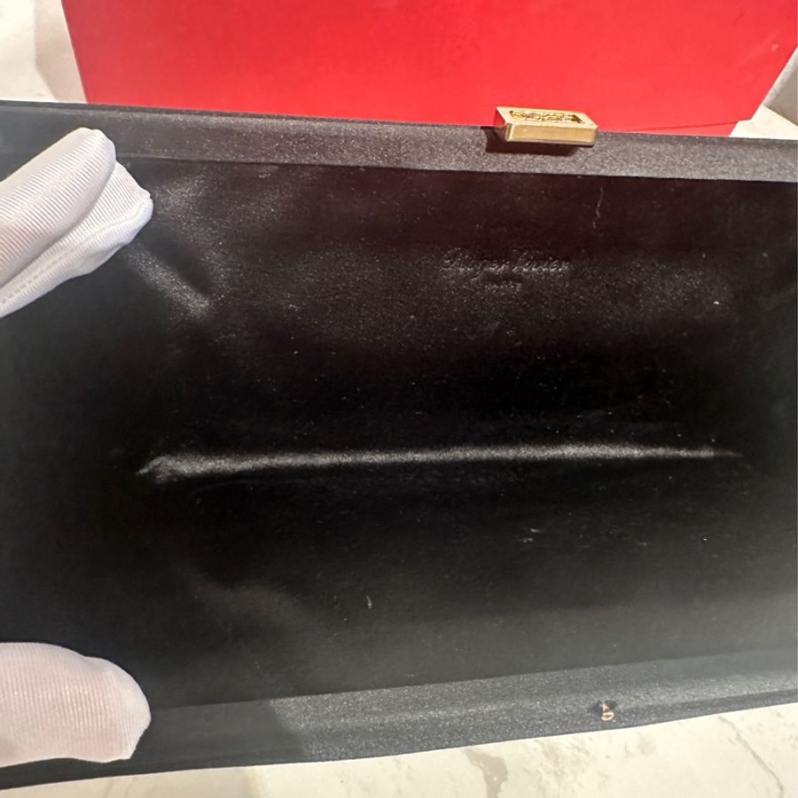 Roger Vivier 黑色緞面方型鑽款晚宴包-14