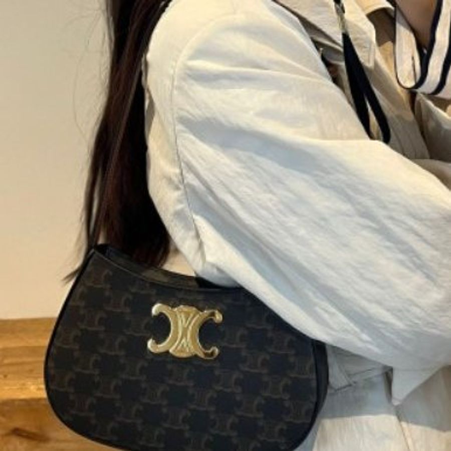 【最低特價】CELINE TILLY標誌印花牛皮革中款手袋 彎月包-8