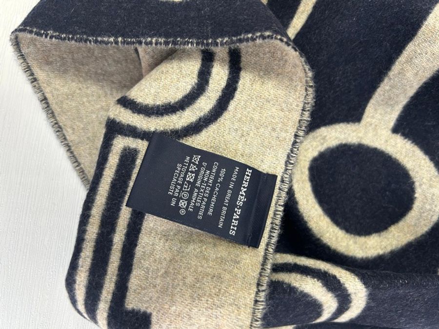 Hermes 愛馬仕 純羊絨圍巾 新款 鎖頭-2