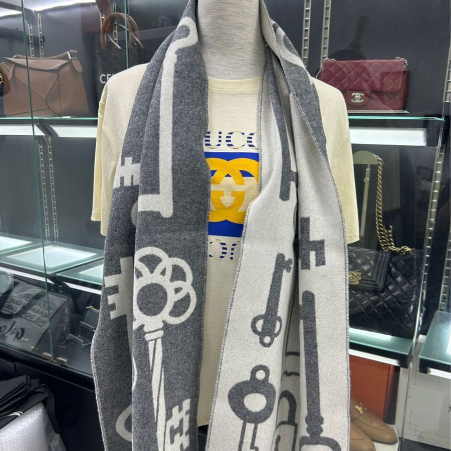 Hermes 愛馬仕 純羊絨圍巾 新款 鎖頭-0
