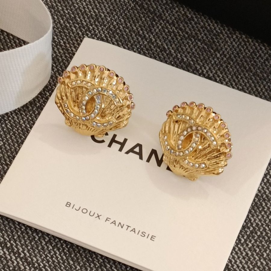 Chanel 香奈兒 金色 貝殼造型 雙C logo 鑽 耳針 耳環-2