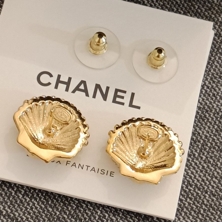 Chanel 香奈兒 金色 貝殼造型 雙C logo 鑽 耳針 耳環-6