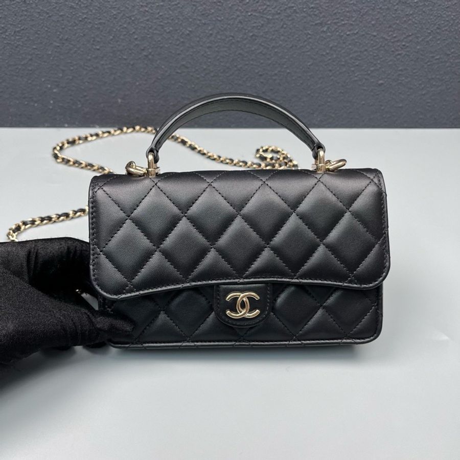 Chanel 24p 黑金羊皮mini handle cf woc手柄款-1