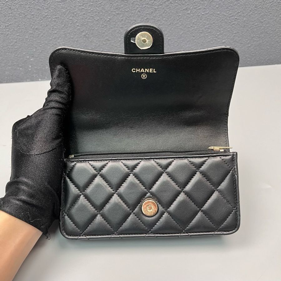 Chanel 24p 黑金羊皮mini handle cf woc手柄款-5