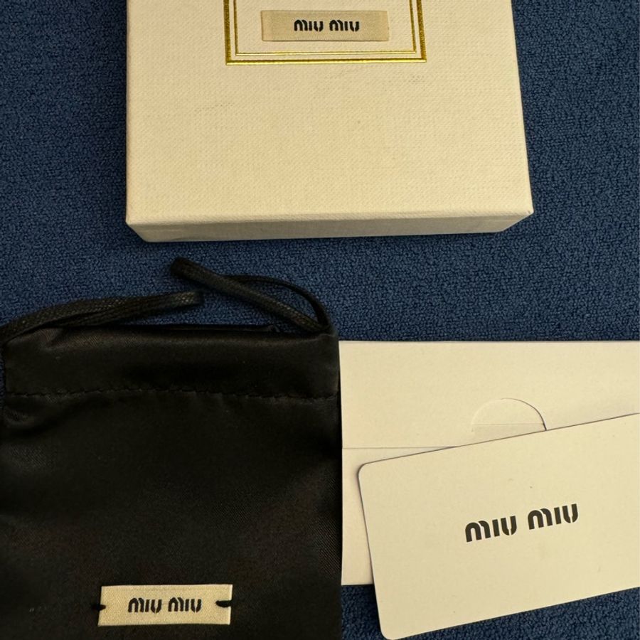 MIUMIU 公主風耳環-5