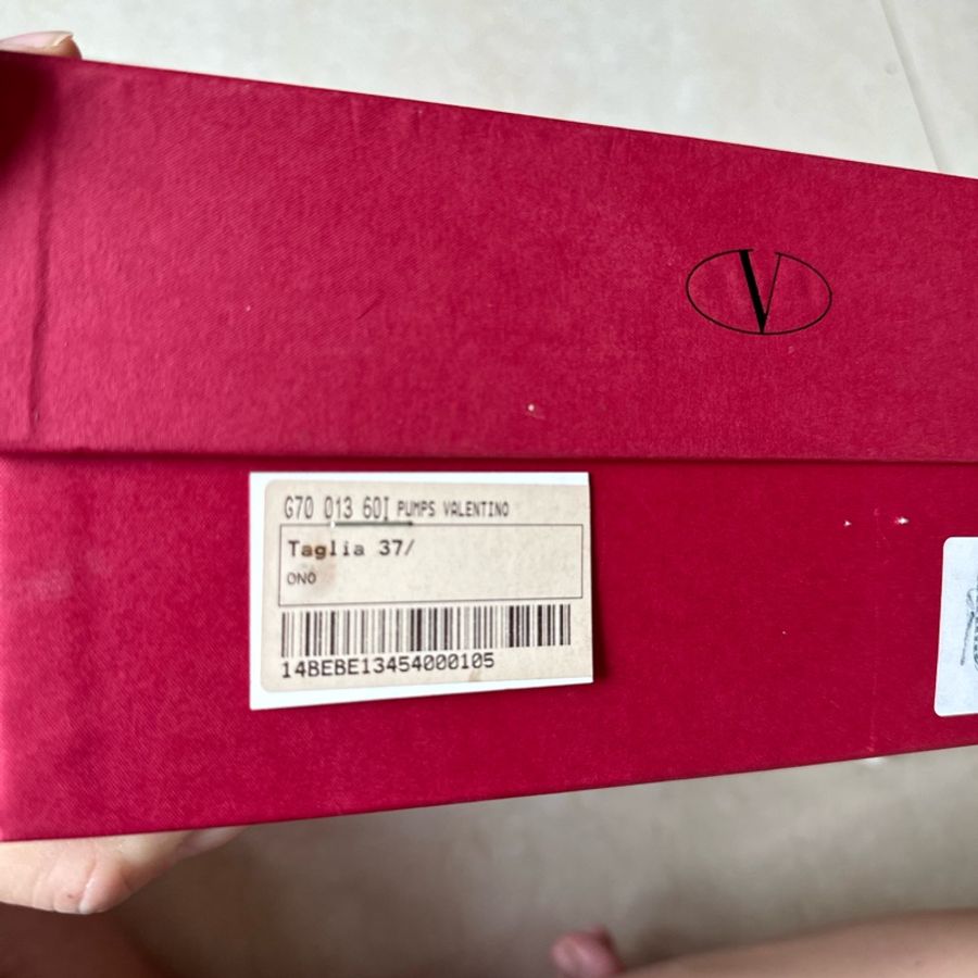[二手］Valentino經典卯釘尖頭高跟鞋-37號-14