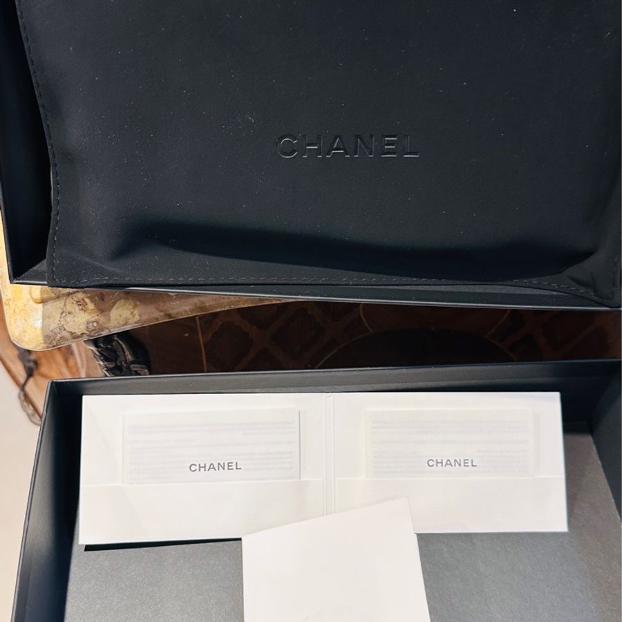CHANEL 香奈兒 荔枝牛皮黑金 WOC 晶片款-4