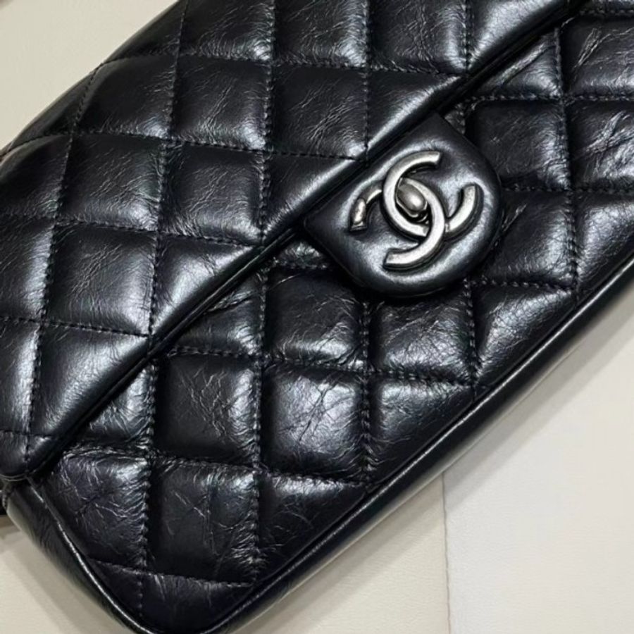稀有限量款Chanel 油蠟牛皮easy coco cf黑銀 拉鍊 25cm-2