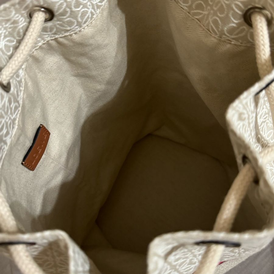 LOEWE 2022 paula's ibiza 緹花水桶包-6