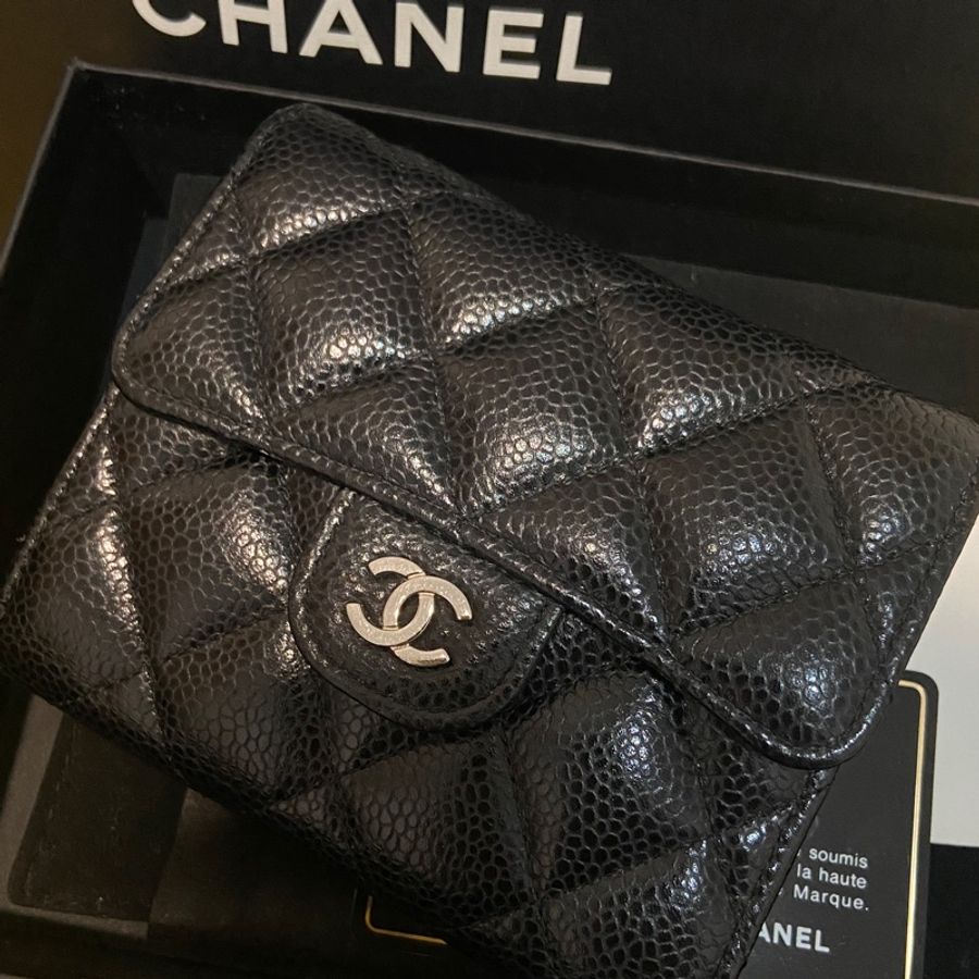 Chanel三折短夾錢包-荔枝黑銀-0
