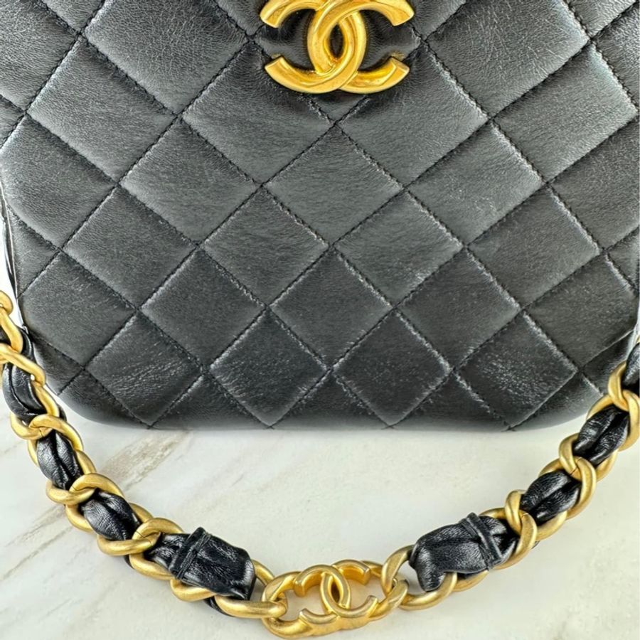 Chanel 24s 黑金 hobo bag 單肩包/腋下包-16