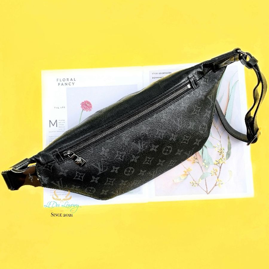 Louis Vuitton LV M46035 Discovery PM 黑灰字紋腰包-2