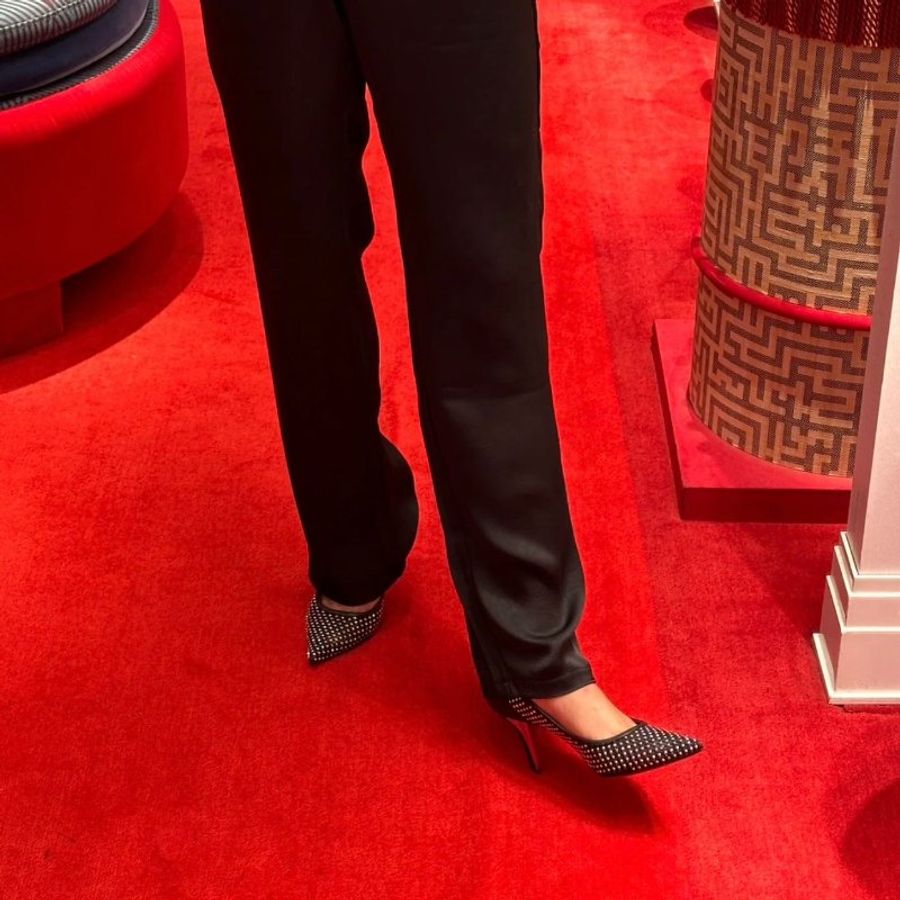 Christian Louboutin Apostropa Mesh Strass高跟紅底鞋 黑色 EU 37/38/38.5/39 8公分高 楊冪同款《當季專櫃正售★全新商品 》-7