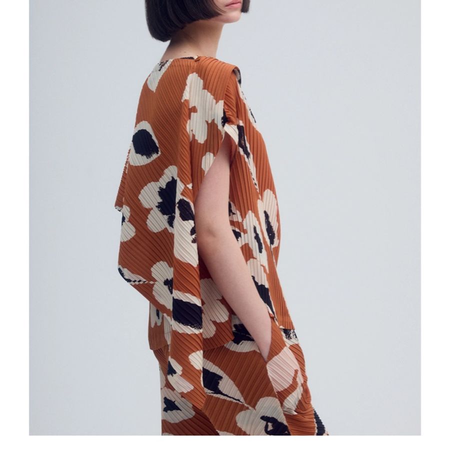 ISSEY MIYAKE(BEIGE-HUED)皺摺上衣-4