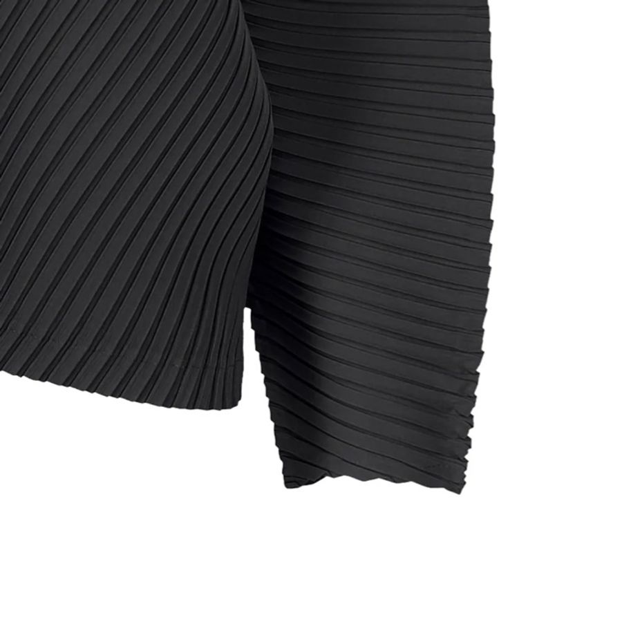 ISSEY MIYAKE(BLACK)皺摺長袖上衣-1