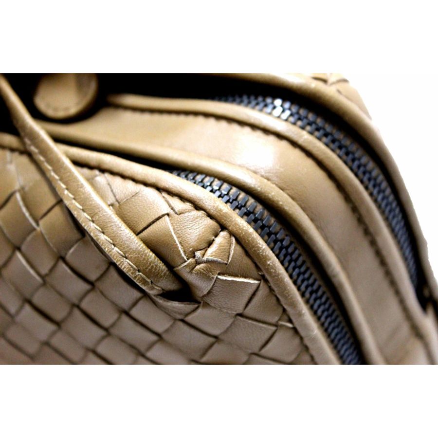 Bottega Veneta Brown Woven Lambskin Leather Medium Loop Camera Bag-6