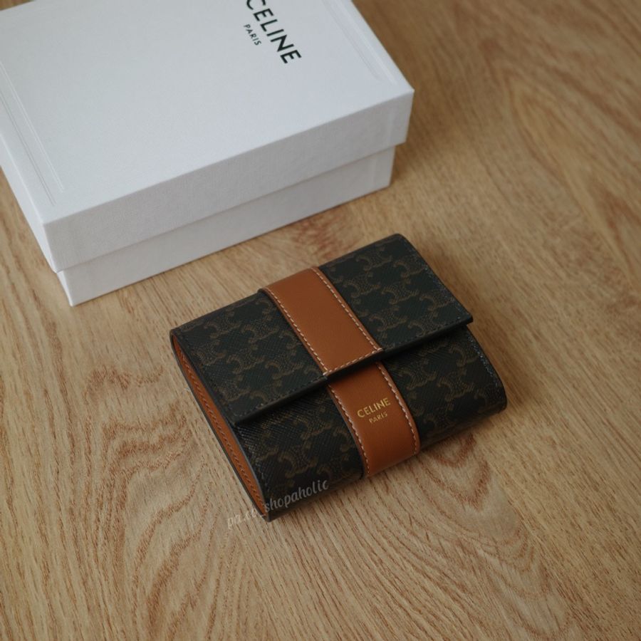 Celine   老花三折短夾 Small Trifold Wallet Triomphe 皮夾-0