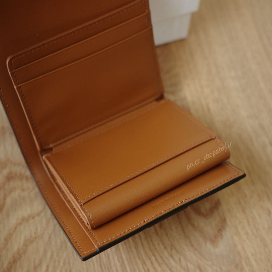 Celine   老花三折短夾 Small Trifold Wallet Triomphe 皮夾-3