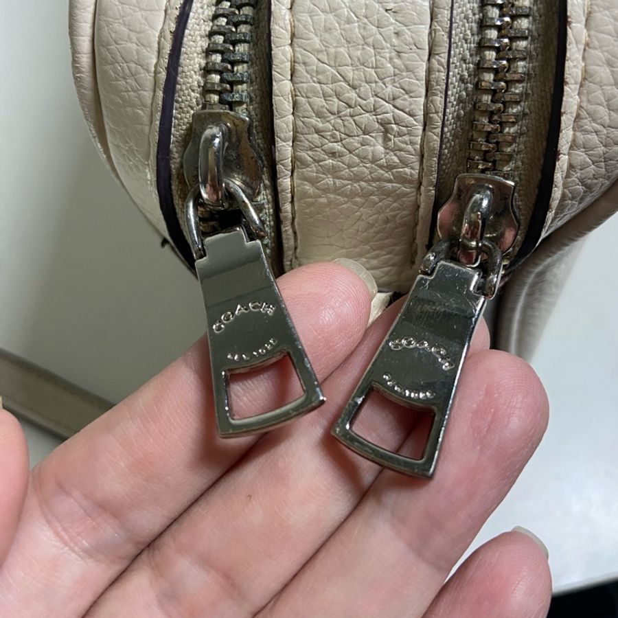 COACH x Disney 91118 迪士尼聯名款小飛象相機包-6