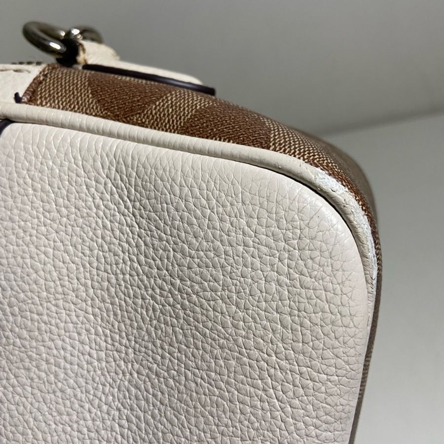 COACH x Disney 91118 迪士尼聯名款小飛象相機包-15
