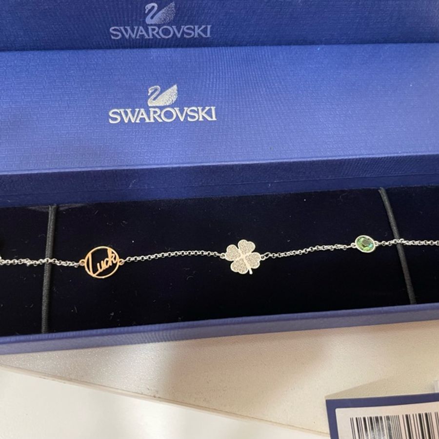 SWAROVSKI 施華洛世奇Remix 四葉草lucky手鍊 磁扣式手鍊5365755-9