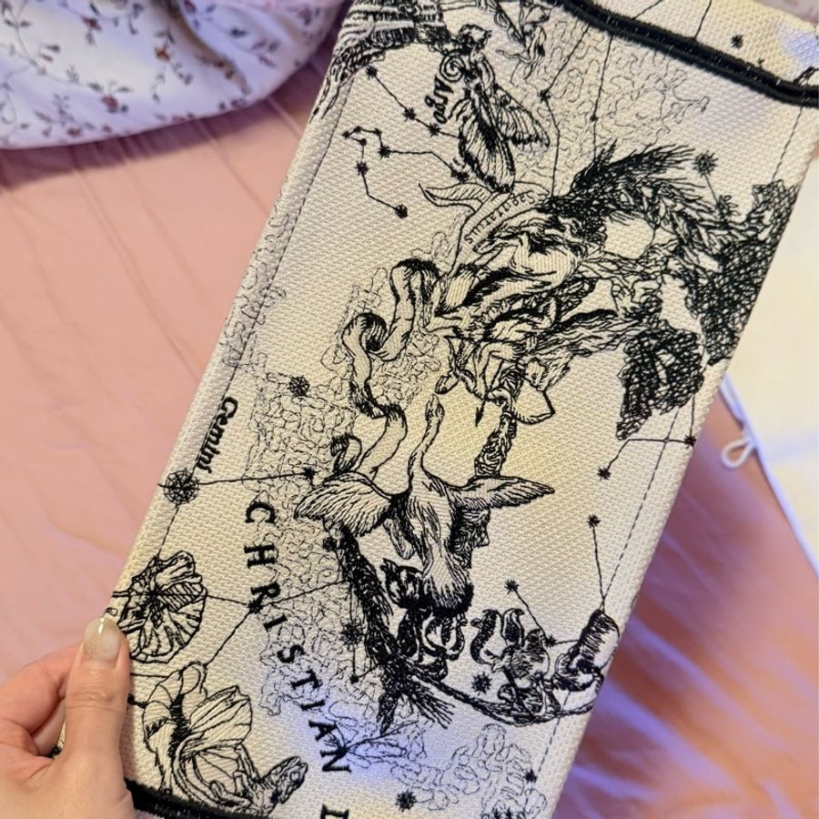 DIOR BOOK TOTE 星座奶油白輕便袋 中號-2