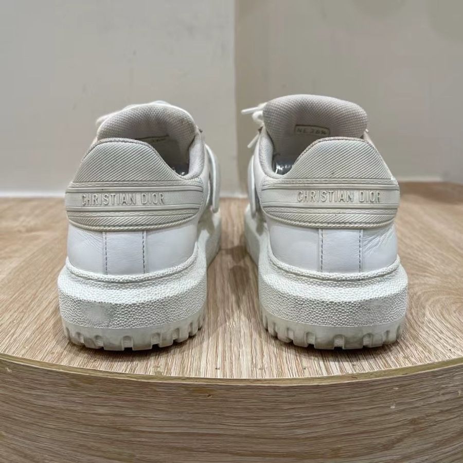 Dior貝殼小白鞋-6