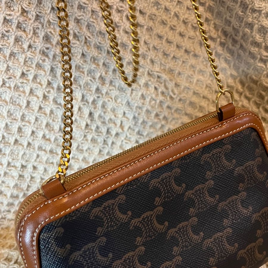 Celine Clutch on Chain老花貝殼包✨-10