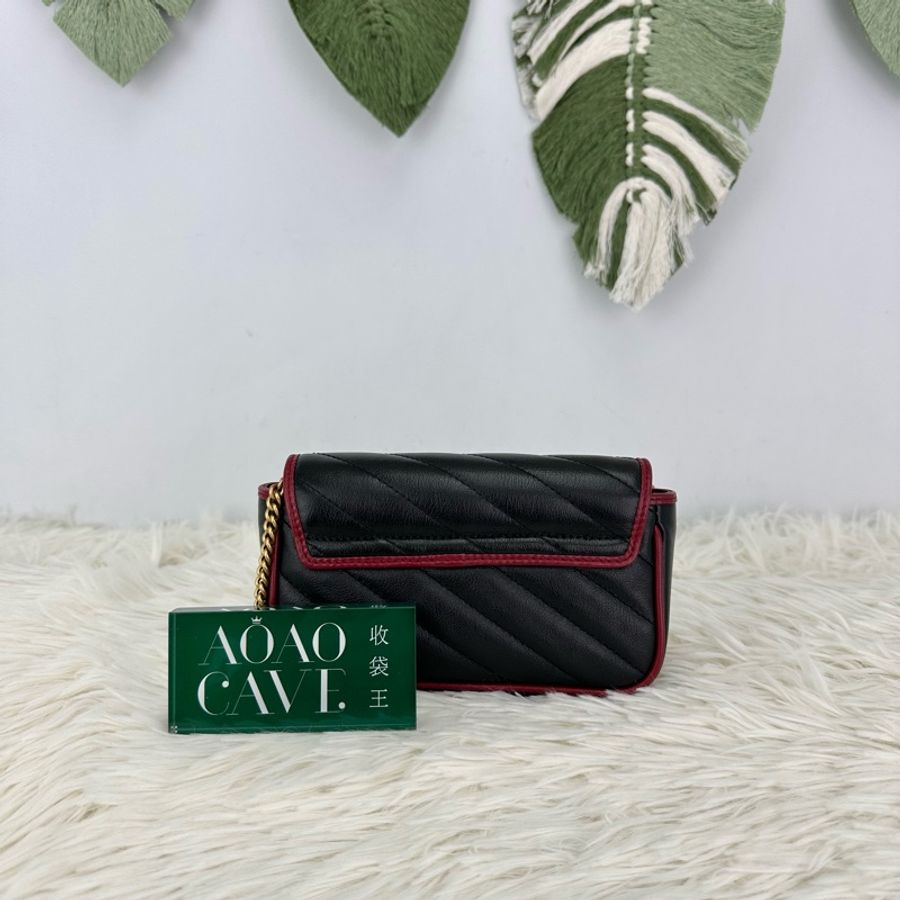 ⭐️近新閑置品⭐️ GUCCI 螺紋雙G款marmont mini 迷你馬蒙 羊角扣黑金-3
