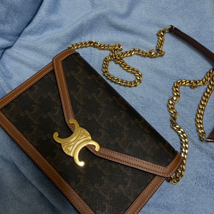 (二手)CELINE 凱旋門 老花 WOC MARGO標誌印花牛皮革飾鍊錢包(誠心可議價)-6