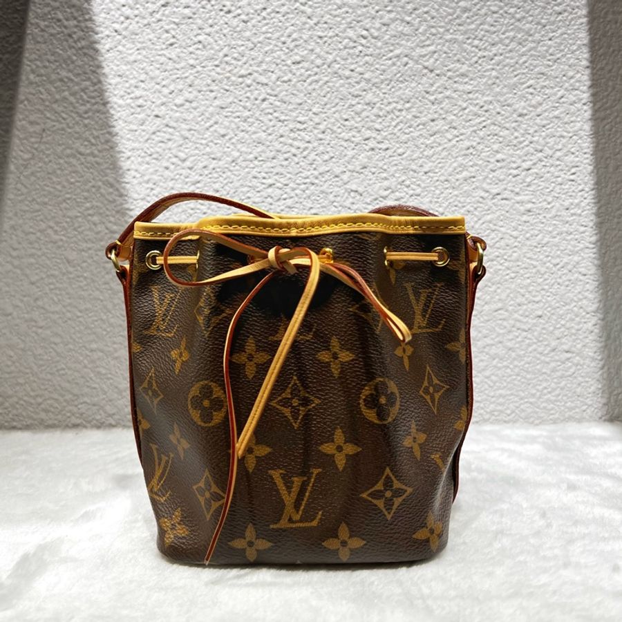 ► LV Nano Noe 經典Monogram束口水桶包(迷你)-2