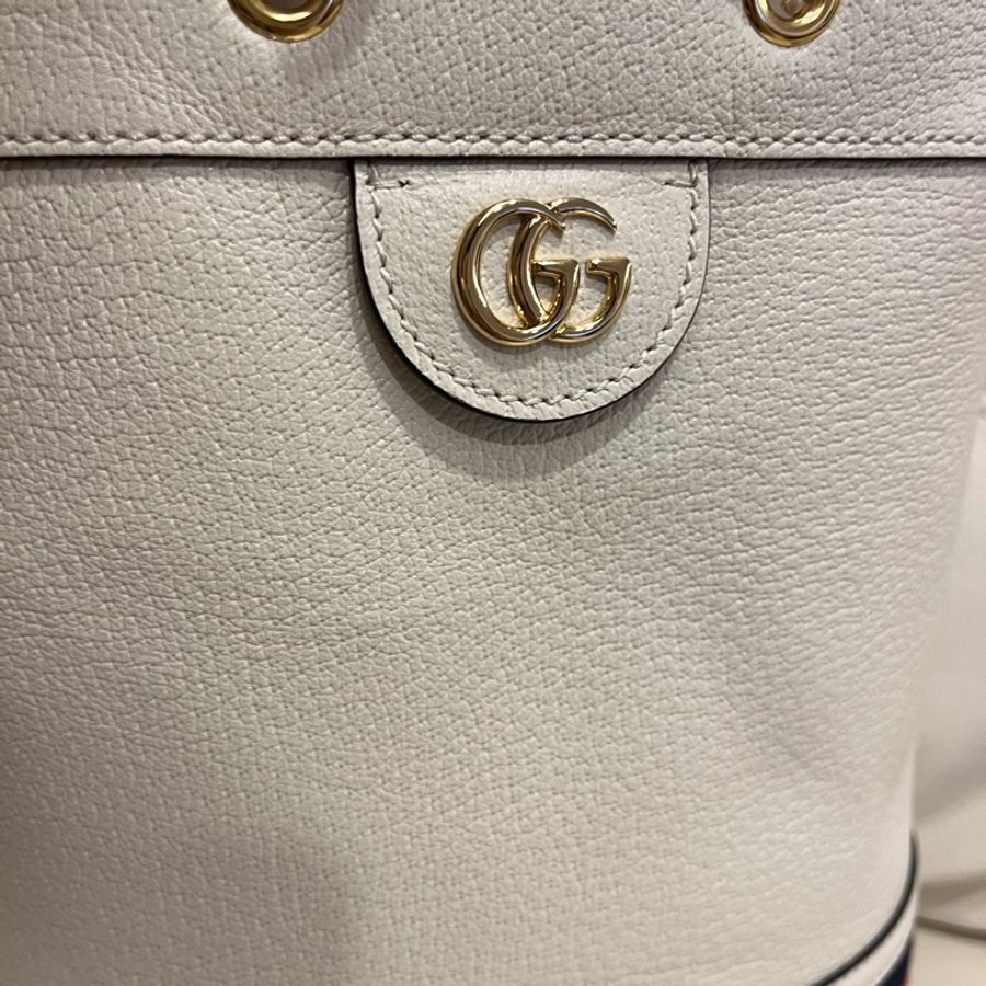 Gucci OPHIDIA系列皮革兩用白色水桶包 全新-2