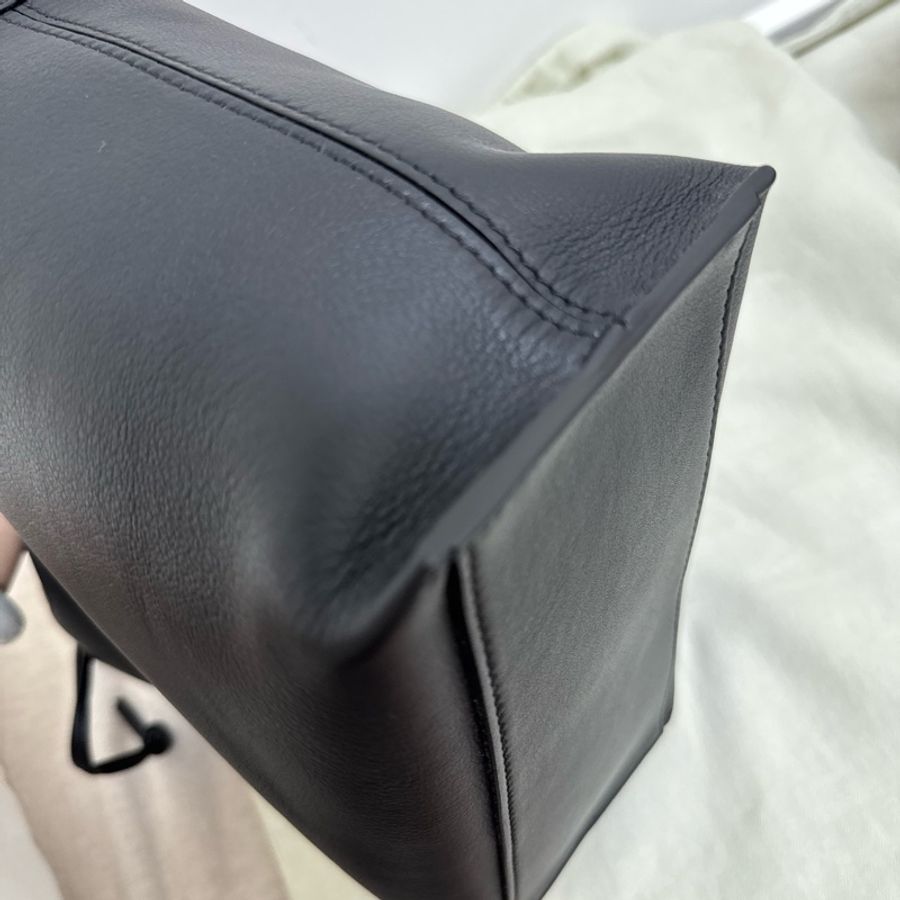 Loewe cubi 黑色小號-3