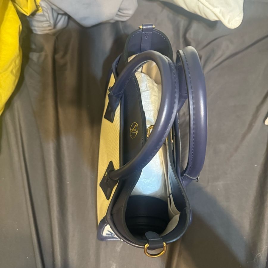 LV louis vuitton On My Side PM 深藍-4