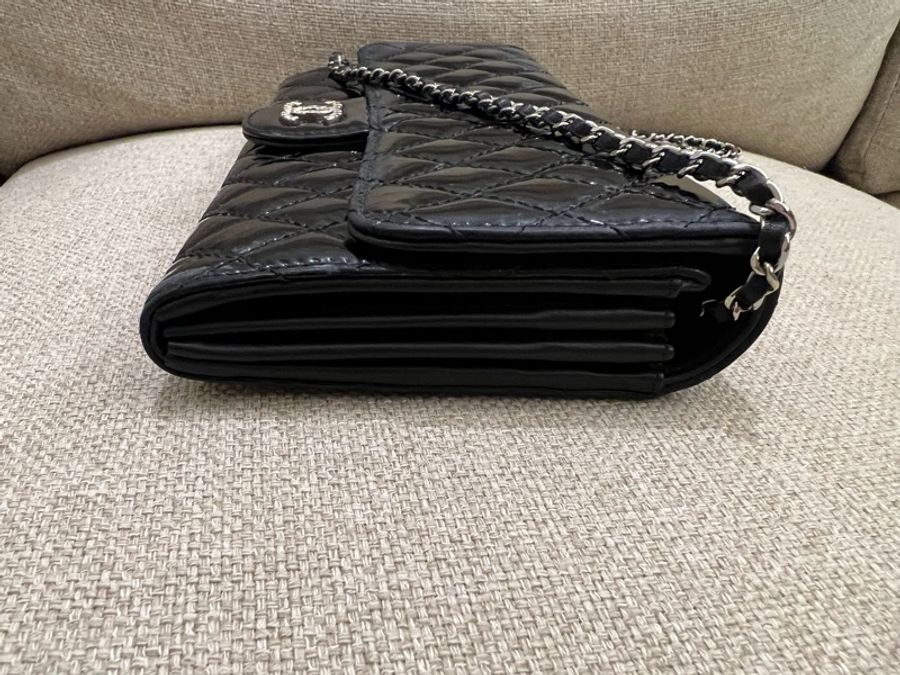 Chanel 漆皮clutch-4