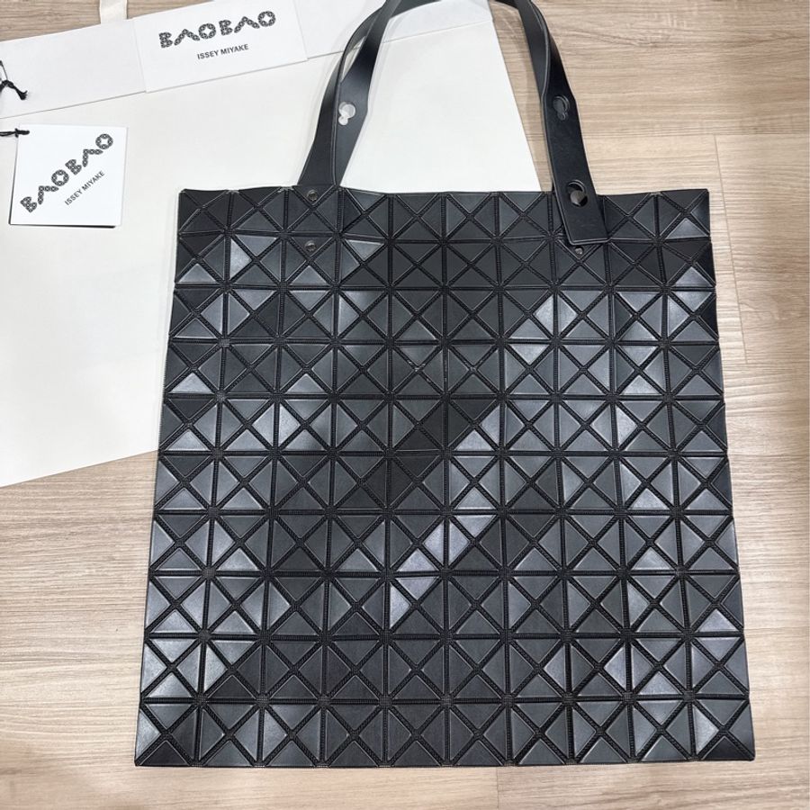 Issey miyake-Baobao-三宅一生10*10托特包-經典黑-1