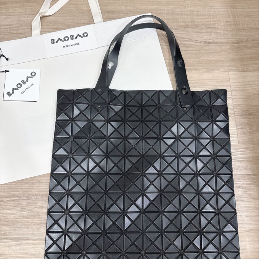 Issey miyake-Baobao-三宅一生10*10托特包-經典黑-17