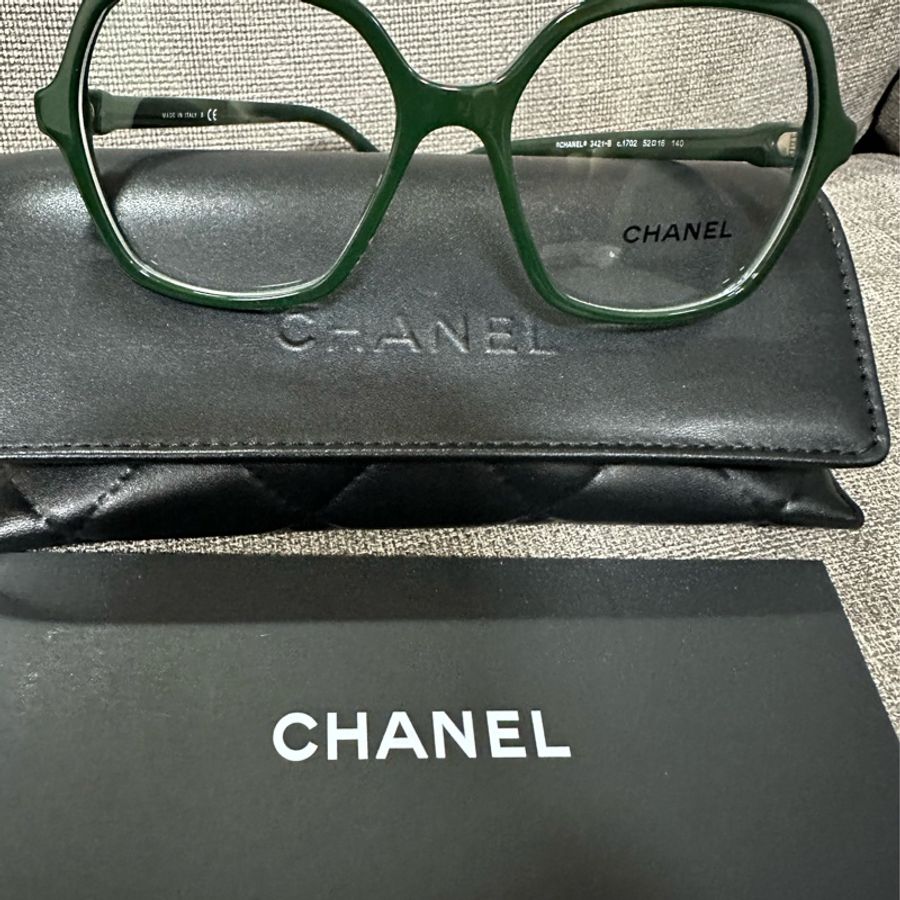 CHANEL綠色平光眼鏡-1