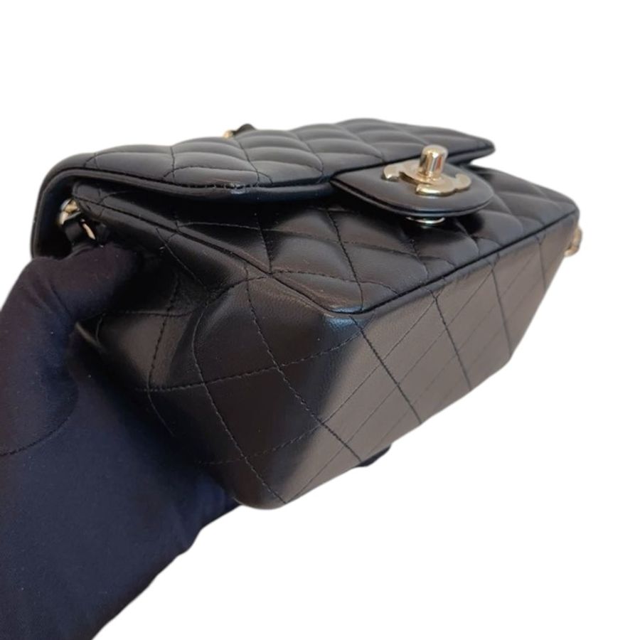 Chanel lambskin 17cm 羊皮方胖淡金扣-2