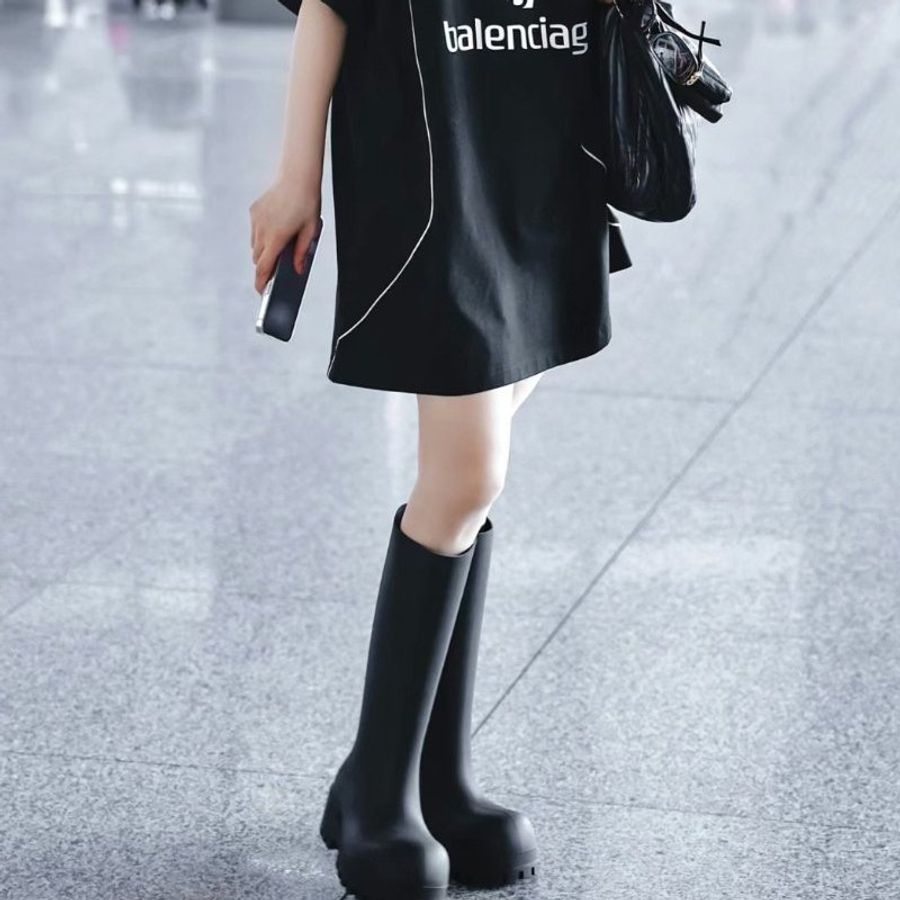 🧧新年特價活動🧧Balenciaga Bulldozer 女款黑色長筒雨靴 - 厚底橡膠材質 黑色 EU36/37/38/39/40/41《當季專櫃正售★全新商品 》-12