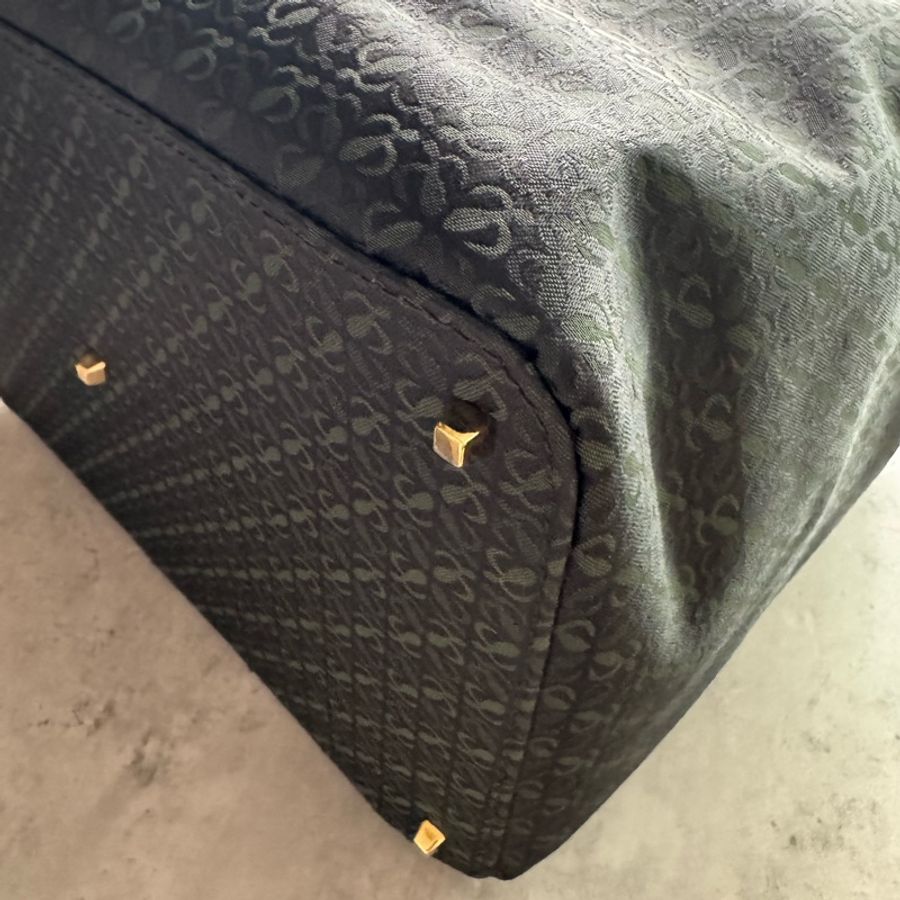 中古稀有品 Loewe 老花 黑色 墨綠色 手提化妝包 側背包 旅行包-6