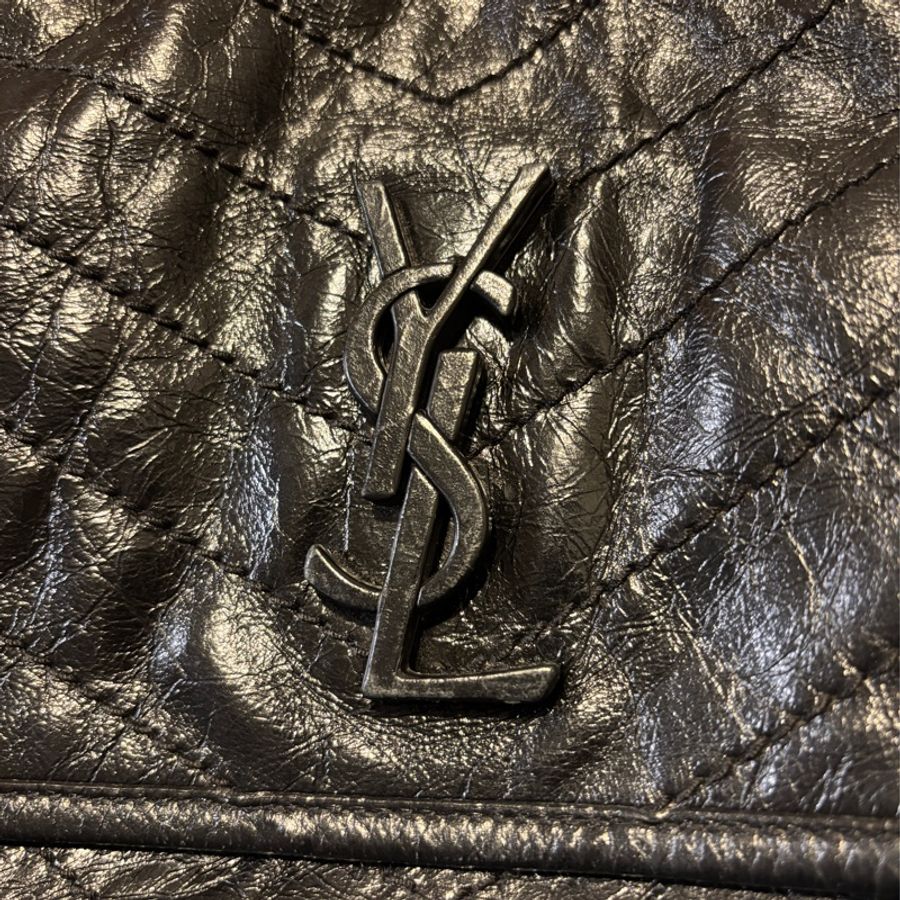 YSL niki medium 中號 亮面黑色-2