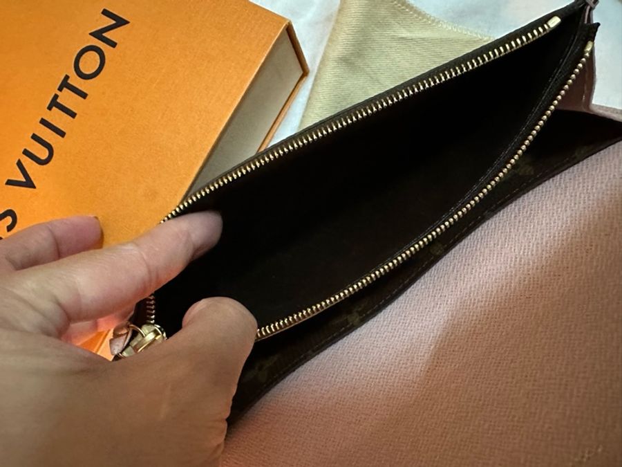 專櫃正品 LOUIS VUITTON LV Monogram Emilie 淡粉色長夾 M61289-46