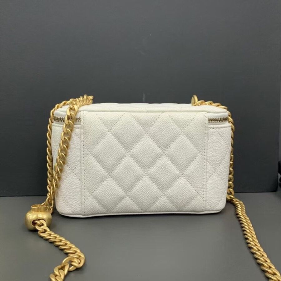 24p Chanel/香奈兒愛心金球長盒子白色荔枝皮鏈條包-1
