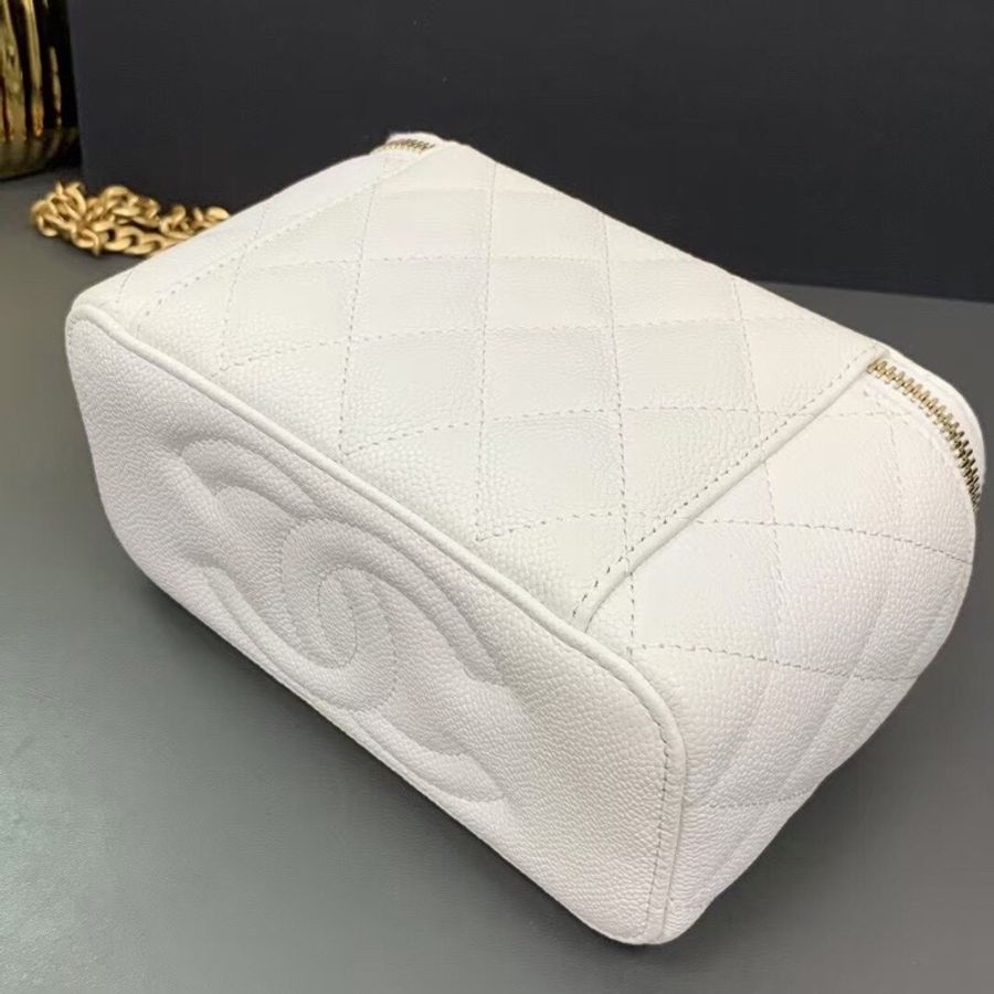 24p Chanel/香奈兒愛心金球長盒子白色荔枝皮鏈條包-4
