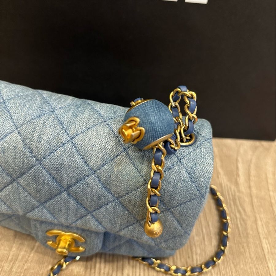 Chanel 牛仔 金球方胖 絕版品 九成新-3