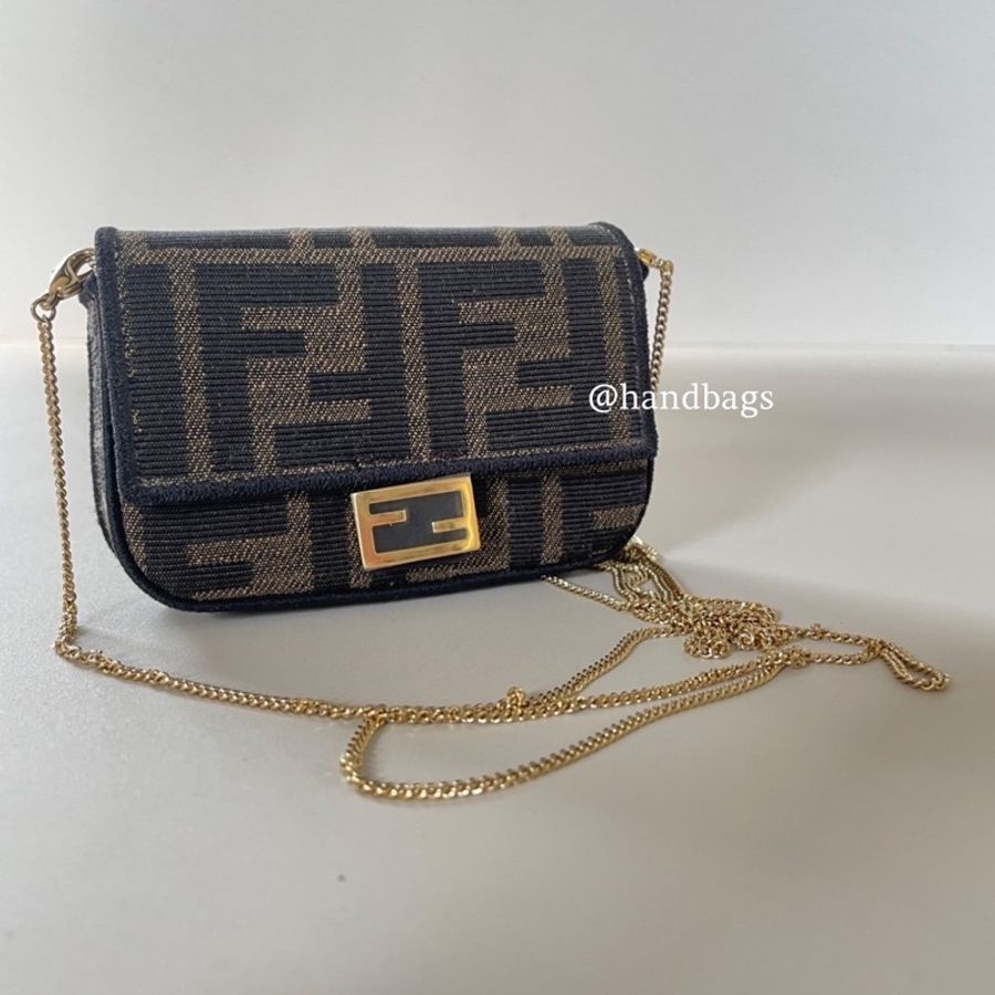 🔹全新品🔹 FENDI Nano Baguette 迷你 法棍 鑰匙圈 小廢包 可拆 金鍊 老花 7AR844-1