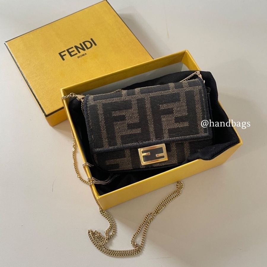 🔹全新品🔹 FENDI Nano Baguette 迷你 法棍 鑰匙圈 小廢包 可拆 金鍊 老花 7AR844-8